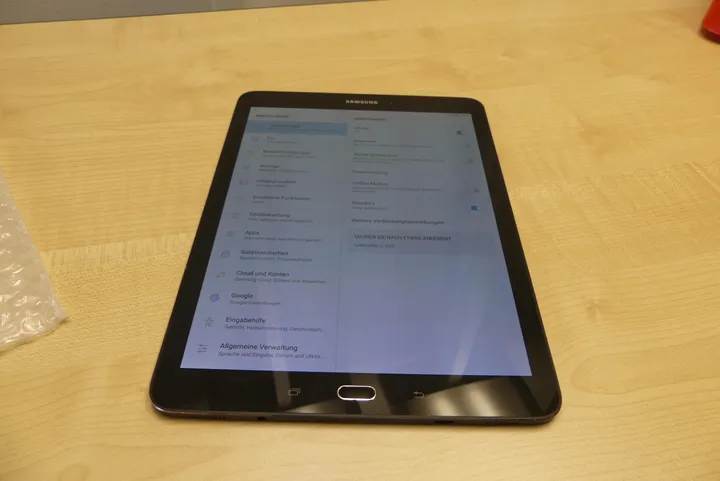 Samsung - Tablett